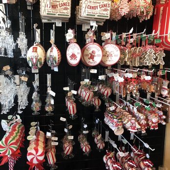Holiday House Interiors - Holiday Decorations Near Me Holiday House Interiors - Holiday Decorations Near Me
