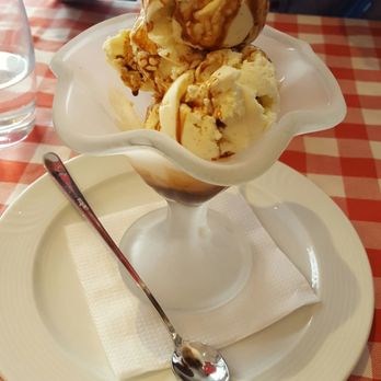 Spaghetteria La Perla - Affogato - the portion is quite big. - Italian Near Me - Copenhagen, 84 Spaghetteria La Perla - Affogato - the portion is quite big. - Italian Near Me - Copenhagen, 84