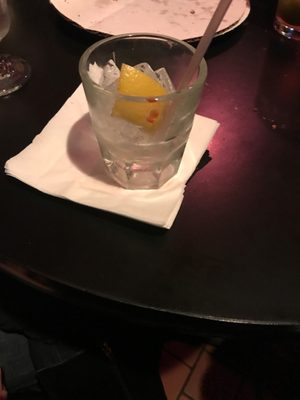 Ringside Pub by null