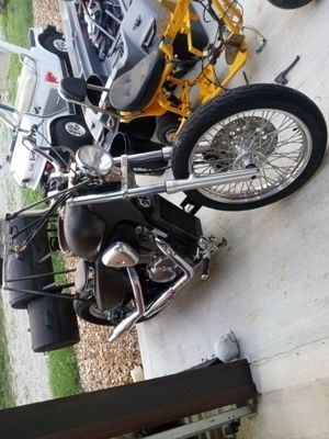 96 Honda Shadow - this was a stock motorcycle that I chopped up for a buddy's kid and turned out pretty cool 96 Honda Shadow - this was a stock motorcycle that I chopped up for a buddy's kid and turned out pretty cool