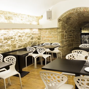 Qwerty - Basque Near Me - Pamplona, NA