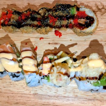 Akino - Sushi Bars Near Me - Flushing, New York