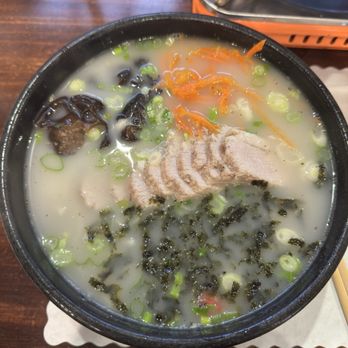 Jinsol Gukbap - 3rd St - Jeju Pork Noodle - Korean Near Me - Los Angeles, California