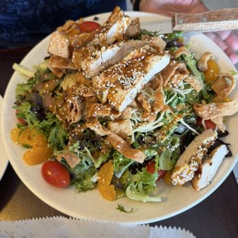 Recovery Room - Asian Sesame Chicken Salad - Pizza Near Me - New London, Connecticut Recovery Room - Asian Sesame Chicken Salad - Pizza Near Me - New London, Connecticut