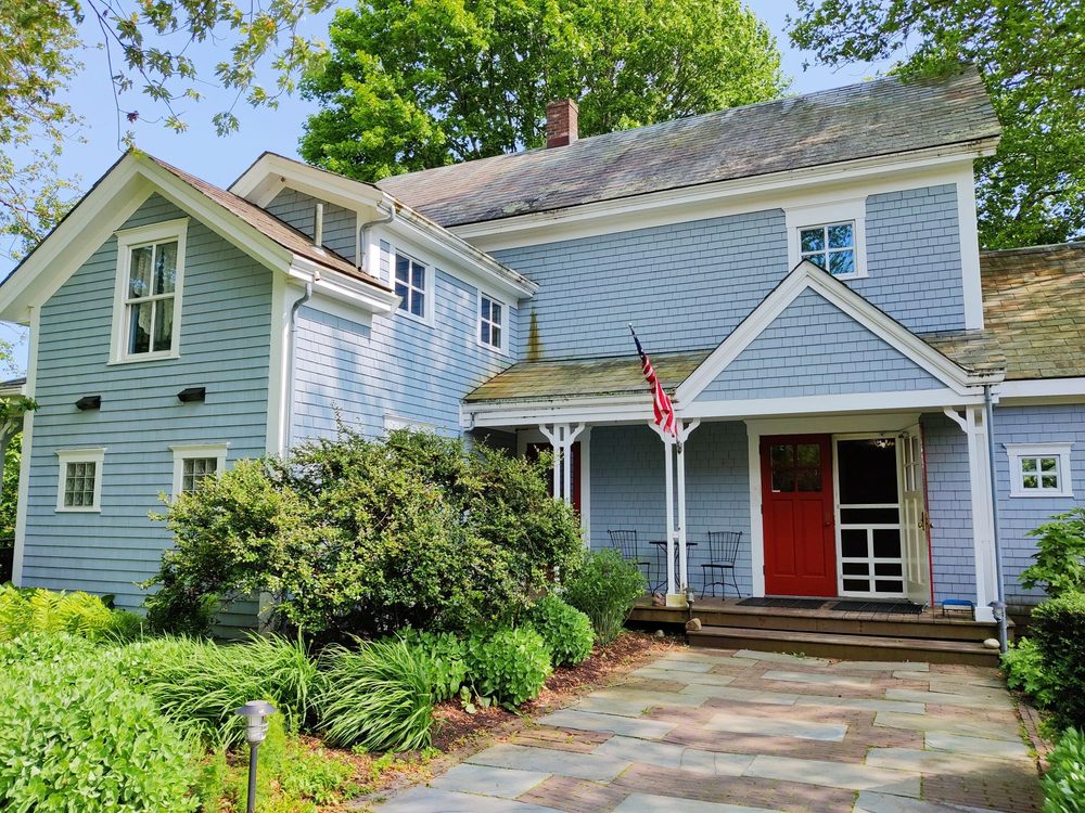 Westport Rivers Vineyard & Winery - vineyard in Westport, MA