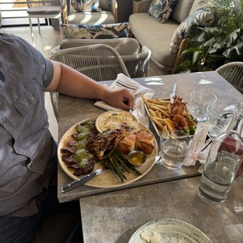 Pacific Catch - Seafood Near Me - Brea, California Pacific Catch - Seafood Near Me - Brea, California
