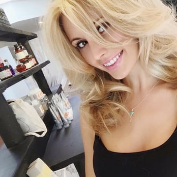 Ikon Salon - Lyuba's fresh haircut and color - Hair Salons Near Me - Toronto, Ontario
