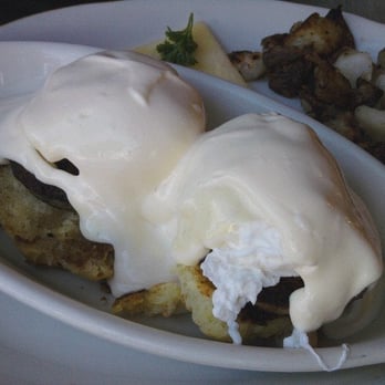 Egghead's Restaurant - Wicked Style Eggs Benedict with Champagne sauce - Breakfast & Brunch Near Me - Fort Bragg, California Egghead's Restaurant - Wicked Style Eggs Benedict with Champagne sauce - Breakfast & Brunch Near Me - Fort Bragg, California