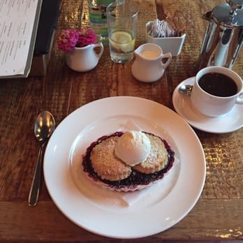 Farmstead Table - Blueberry-blackberry. Who cares about the calories. I had to moan with delight.......... quietly. - New American Near Me - Newton, Massachusetts