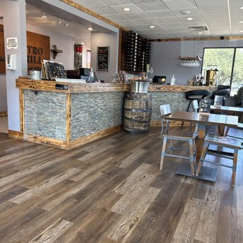 Cilantro Grill - Quaint Thai and Hawaiian restaurant. - Thai Near Me - Cedar Park, Texas
