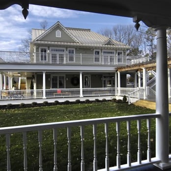 Whitehead Manor Conference Center - Grassy lawn great for wedding. - Venues & Event Spaces Near Me - Charlotte, North Carolina Whitehead Manor Conference Center - Grassy lawn great for wedding. - Venues & Event Spaces Near Me - Charlotte, North Carolina
