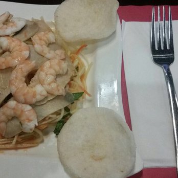 Pho Banh MI 89 - Green papaya salad with shrimp and pork. - Vietnamese Near Me - Bristow, Virginia Pho Banh MI 89 - Green papaya salad with shrimp and pork. - Vietnamese Near Me - Bristow, Virginia