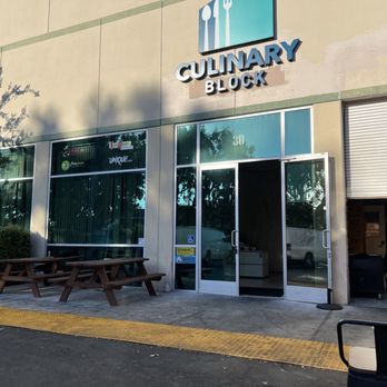 Poke N’ Squeeze - Outside - Poke Near Me - San Jose, California Poke N’ Squeeze - Outside - Poke Near Me - San Jose, California