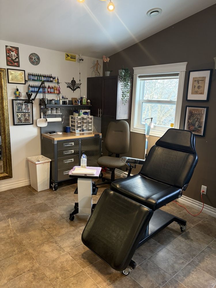 Tatoo Nation Centre Logo