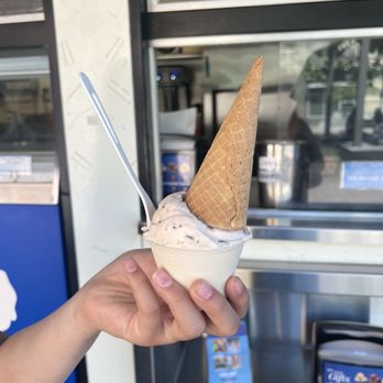 Humphry Slocombe - Oakland - Chocolate Dipped Strawberry single scoop - Desserts Near Me - Oakland, California