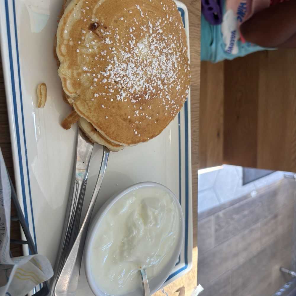 Biscuit Belly - Hoover - Pancakes and yogurt ( they brought us the wrong order) - Breakfast & Brunch Near Me - Hoover, Alabama Biscuit Belly - Hoover - Pancakes and yogurt ( they brought us the wrong order) - Breakfast & Brunch Near Me - Hoover, Alabama