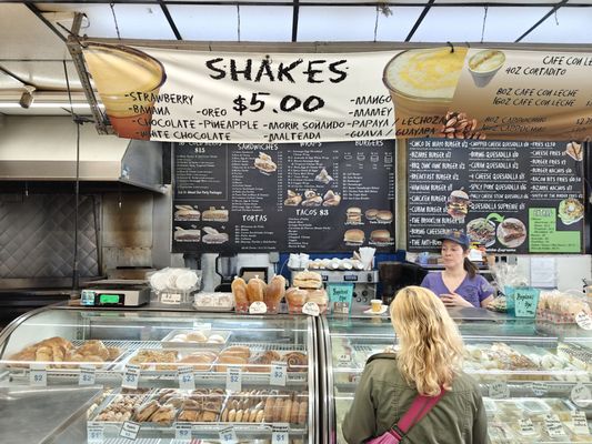 La Gran Via Bakery by null