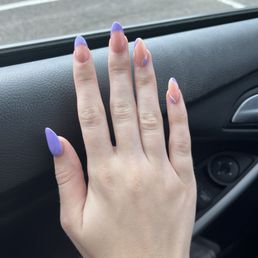 Acrylic set with design