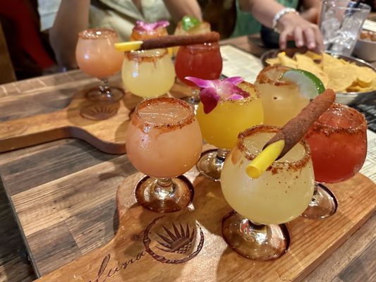 Mezcaluna Mexican Cuisine & Lounge by null