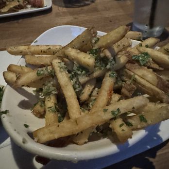 Yard House - Parmesan Truffle Fries - New American Near Me - Orlando, Florida
