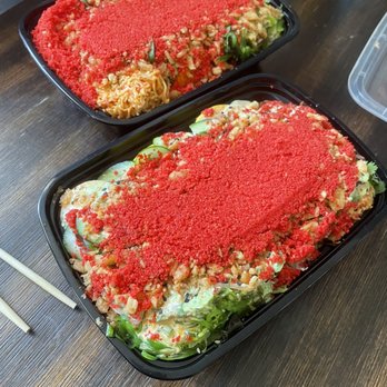 Pokitomik - Regular Bowl with Tuna, Salmon, and Albacore. With sesame seeds, hot cheeto powder, and crispy onions on top. - Poke Near Me - Valencia, California Pokitomik - Regular Bowl with Tuna, Salmon, and Albacore. With sesame seeds, hot cheeto powder, and crispy onions on top. - Poke Near Me - Valencia, California