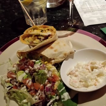 Frankie & Benny's - The New Yorker chicken wrap, unusual salad, and baby coleslaw - American Near Me - Birmingham, XWM