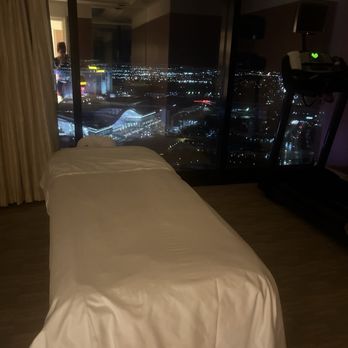 Jeneen Miller, LMT - In room massage! - Massage Therapy Near Me Jeneen Miller, LMT - In room massage! - Massage Therapy Near Me