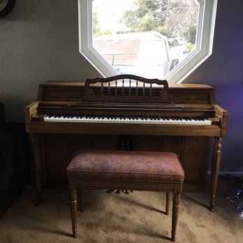 Singer Piano Center - Spinet - Piano Stores Near Me - San Jose, California Singer Piano Center - Spinet - Piano Stores Near Me - San Jose, California
