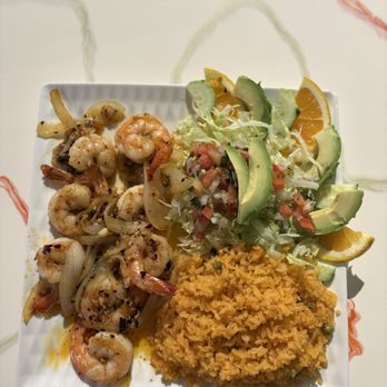 Mi Tierra Caliente Restaurante - Garlic shrimp platter - Mexican Near Me - Summerville, South Carolina Mi Tierra Caliente Restaurante - Garlic shrimp platter - Mexican Near Me - Summerville, South Carolina