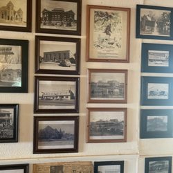 Tiptons - The walls are completely covered with old pictures