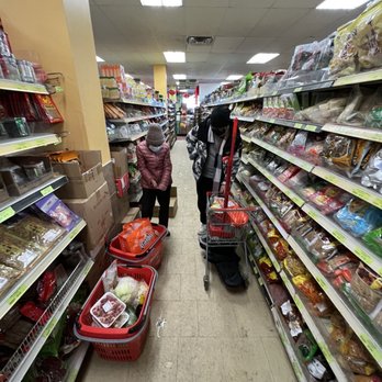 Kowloon Market - In the market - Grocery Near Me - Ottawa, Ontario