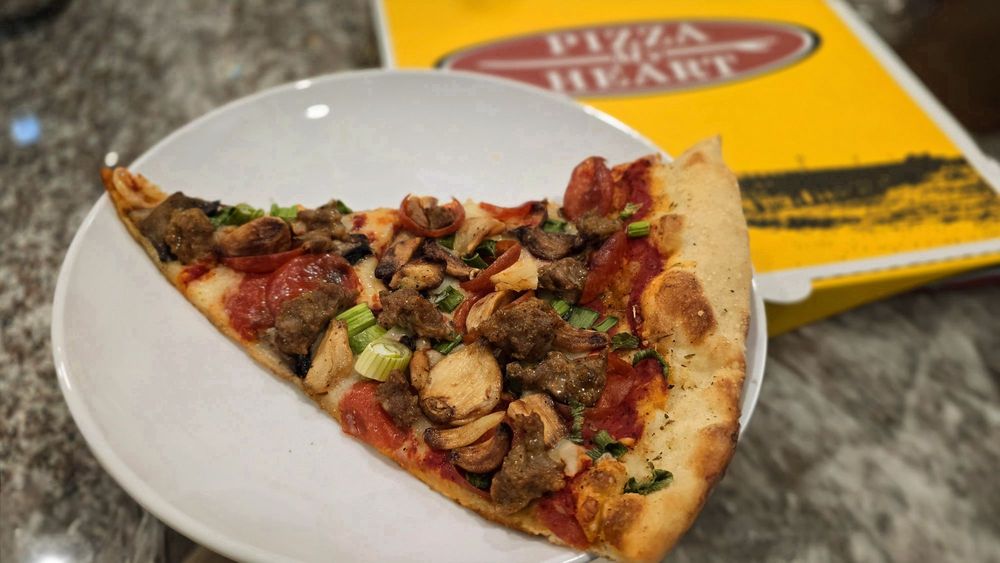 Pizza My Heart Logo