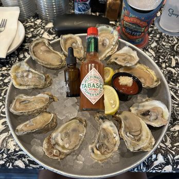 Sorry Charlie's Oyster Bar - Oysters & beer - Seafood Near Me - Savannah, Georgia Sorry Charlie's Oyster Bar - Oysters & beer - Seafood Near Me - Savannah, Georgia