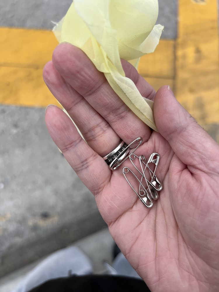 ROYAL CLEANERS Updated October 2024 34 Reviews 15106 Inglewood