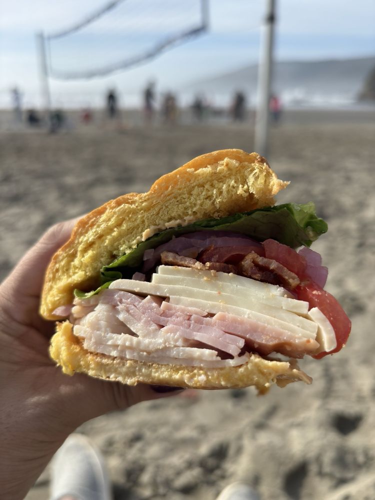 Lincoln Market & Deli