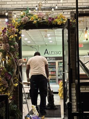 Gold Luxury Cleaning Services