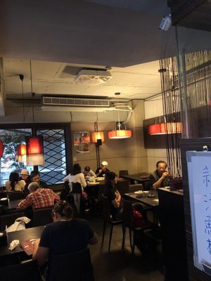 Du Hsiao Yueh Zhongxiao Branch by null