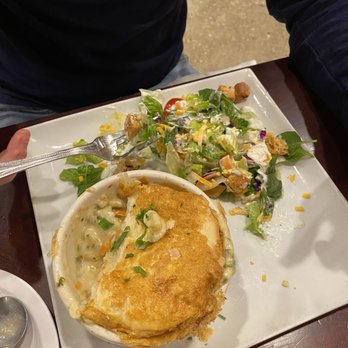 The Omega Grill - Chicken Pot-pie - American Near Me - Spring, Texas