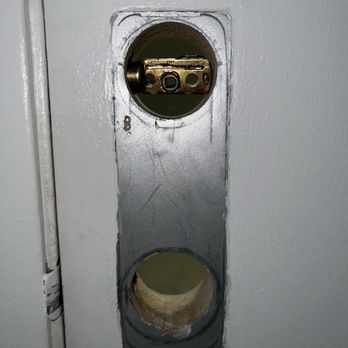 Locksmith 247 LA - Left with this after he broke the lock - Keys & Locksmiths Near Me