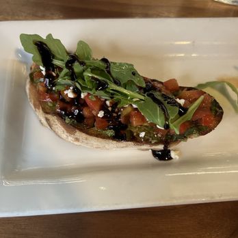 Pizza e Vino - Pizza Near Me - Plymouth, Michigan Pizza e Vino - Pizza Near Me - Plymouth, Michigan