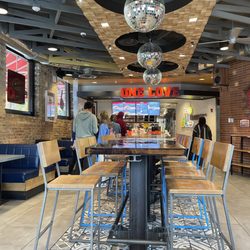 Raising Cane's Chicken Fingers