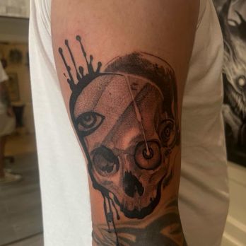 Sacred Art Tattoo - Tattoo Near Me - Largo, Florida Sacred Art Tattoo - Tattoo Near Me - Largo, Florida