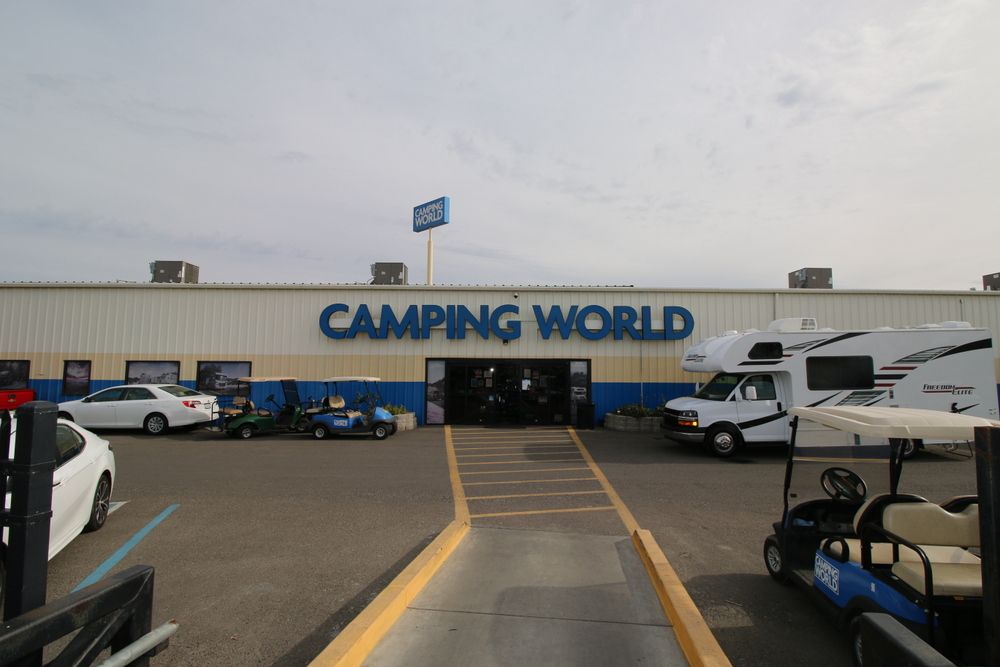 CAMPING WORLD OF FRESNO 53 Photos & 178 Reviews RV Dealers 3672 S