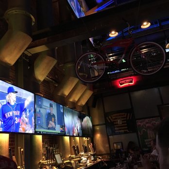 Savannah Taphouse - Sports Bars Near Me - Savannah, Georgia Savannah Taphouse - Sports Bars Near Me - Savannah, Georgia