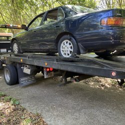 Codes Auto Repair & Air Conditioning - My car being towed to Codes
