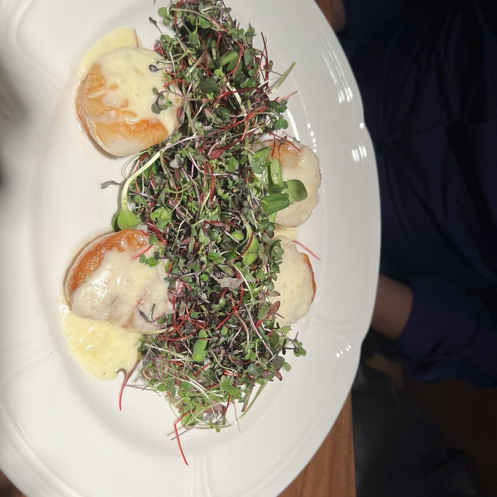 Corinne Austin - Diver Scallops - New American Near Me - Austin, Texas