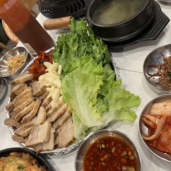 Jeonju Hostetter - Pork belly lettuce wrap set - Korean Near Me - San Jose, California Jeonju Hostetter - Pork belly lettuce wrap set - Korean Near Me - San Jose, California