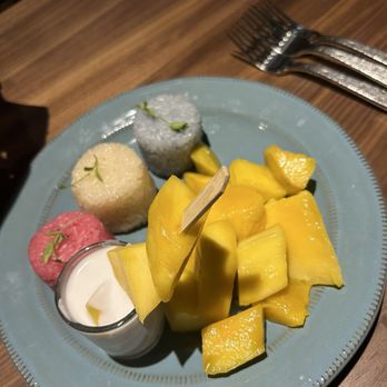 Star Leaf - Asian Fusion Near Me - Pasadena, California