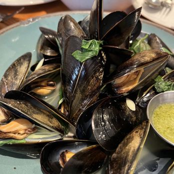 Fish Cheeks - Mussels - Seafood Near Me - New York, New York Fish Cheeks - Mussels - Seafood Near Me - New York, New York