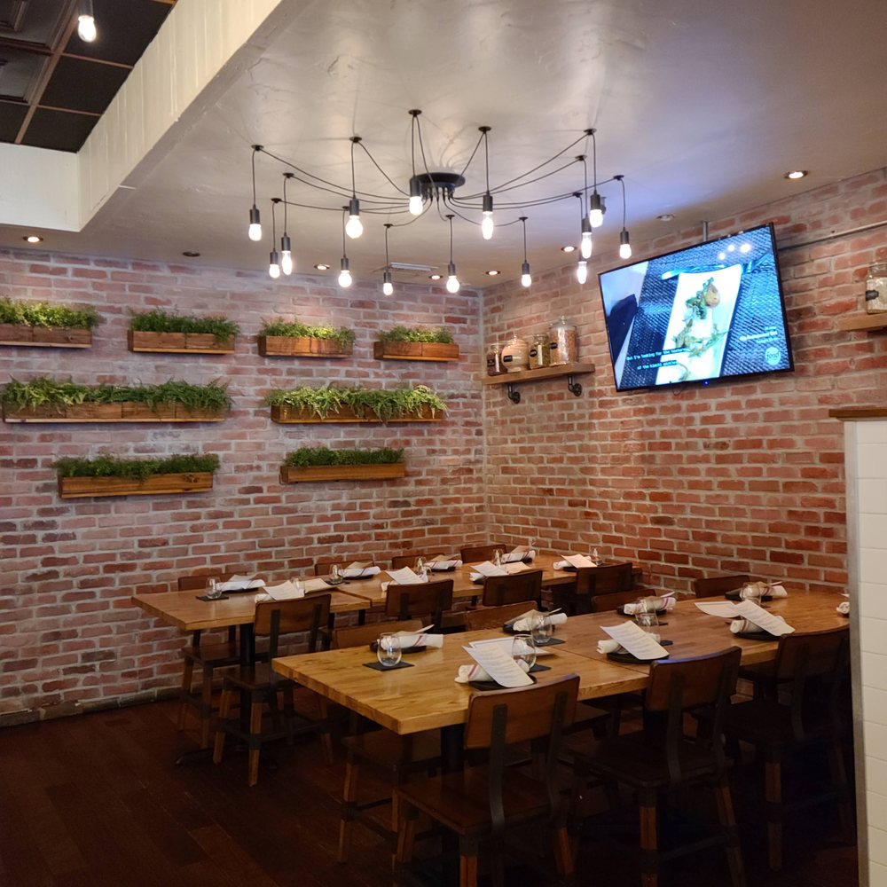 Batch Local Kitchen - another nice corner inside of restaurant - Cocktail Bars Near Me - West Palm Beach, Florida